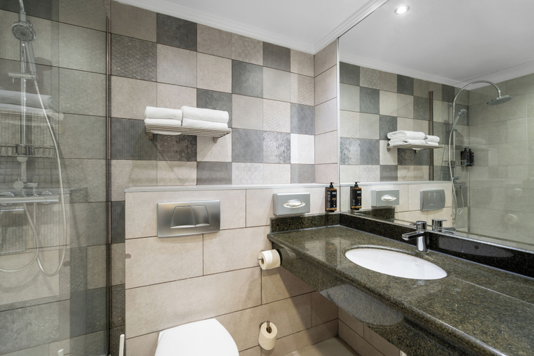 Bathroom 5, Mercure Bucharest Unirii, Municipiul Bucuresti