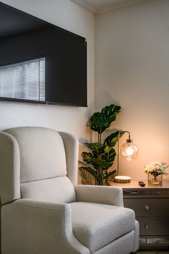 Room 3, Near USC Dtla Spacious Private Bedroom 1, Los Angeles