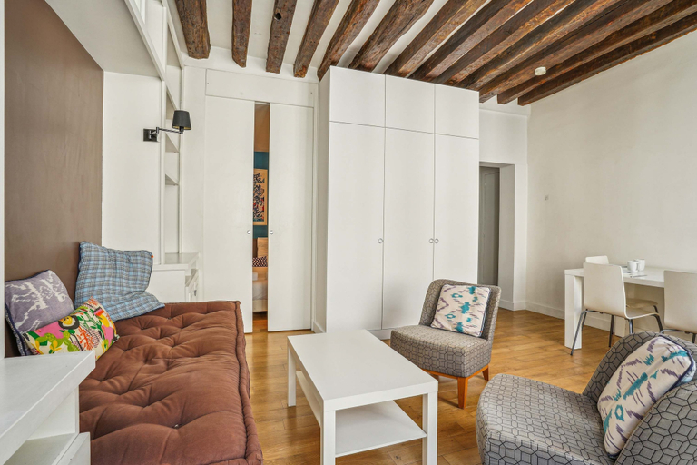 Room 2, Superb Apartment 1BR 2P - C ur du Marais, Paris