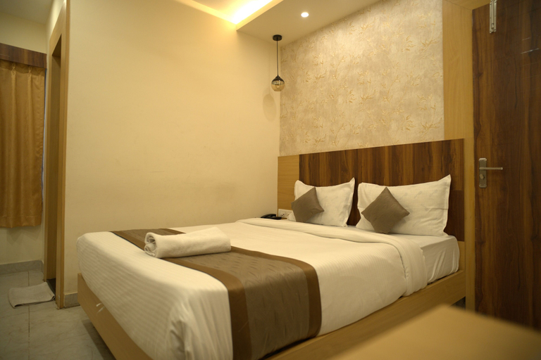 Room 5, HOTEL SONALI GOLDEN PALACE, Khordha