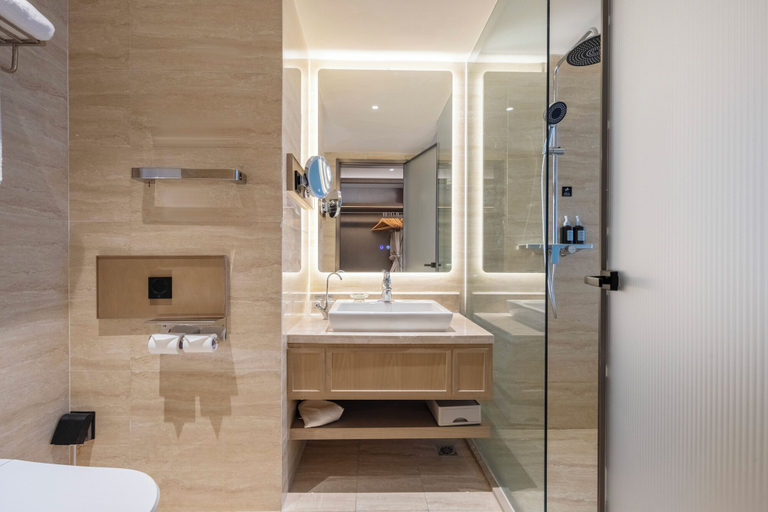 Bathroom 3, The Brigh Radiance Hotel Weihai, Weihai