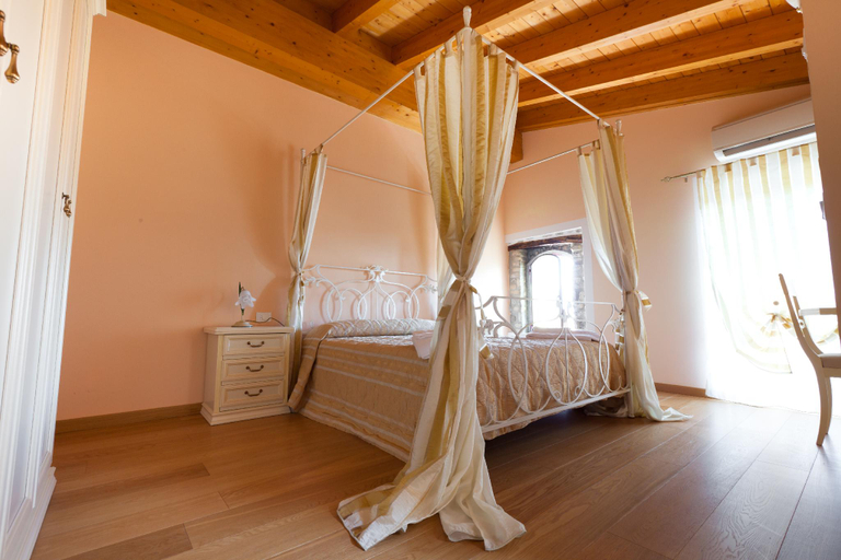Bedroom 2, Barchi Resort - Apartments & Suites, Brescia