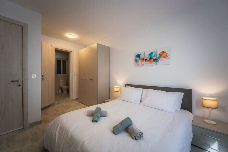 Room 2, Gozo Haven Stylish Escape This Spacious 3-bed