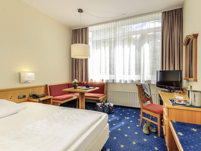 Bedroom 5, Mercure Garmisch Partenkirchen, Garmisch-Partenkirchen