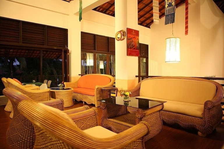 Public Area, Golden Pine Resort, Muang Chiang Rai