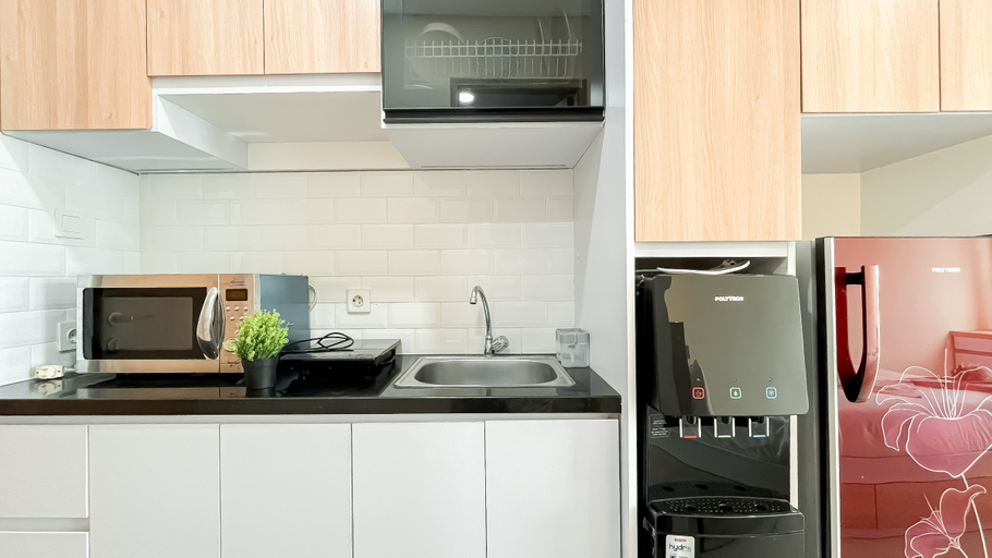 Others 2, Cozy Elegant Studio at Apartment B Residence by Travelio, Tangerang Selatan
