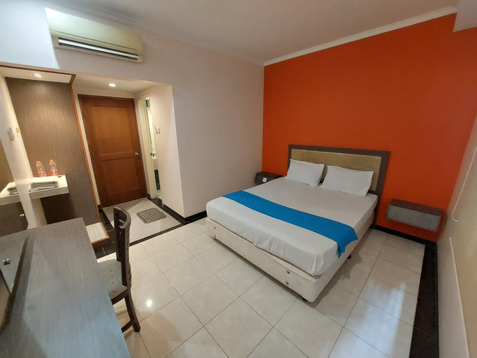 Others 5, Hotel Tulip, Madiun