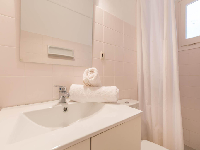 3, Apartment in Llafranc by the Beach, Girona