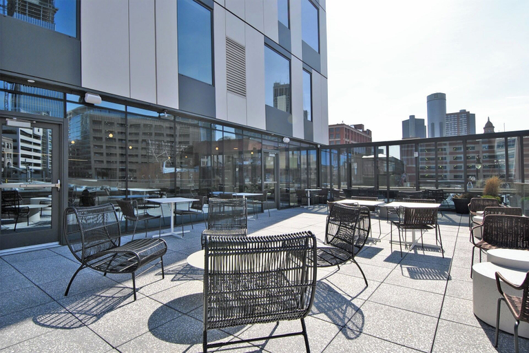 Food & Drinks, Downtown Detroit Apartments by Landing, Wayne