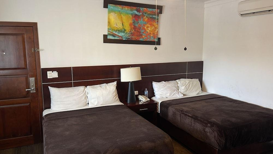 Bedroom 2, Hotel Rincon Real Suites, Durango