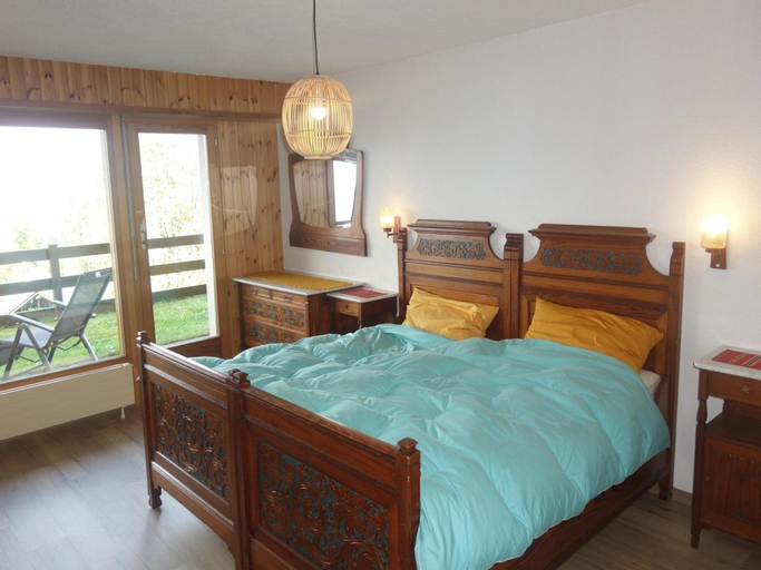 4, Cozy Apartment With Mountain Views, Sion