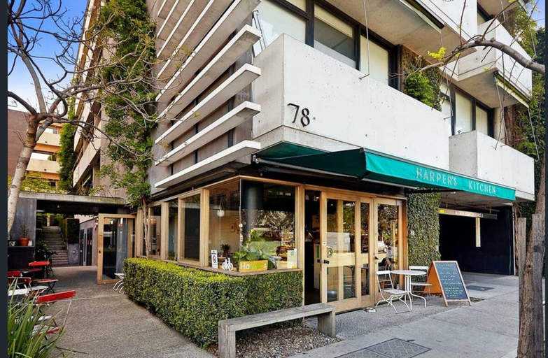 Exterior, Chic 2-bed Apartment in Vibrant St Kilda, Melbourne