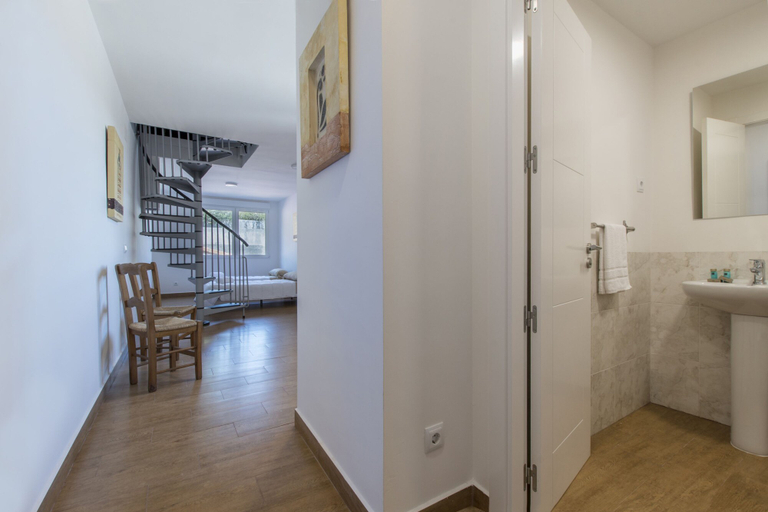Room 2, VI El Cuartel 5 in Vila, Ávila