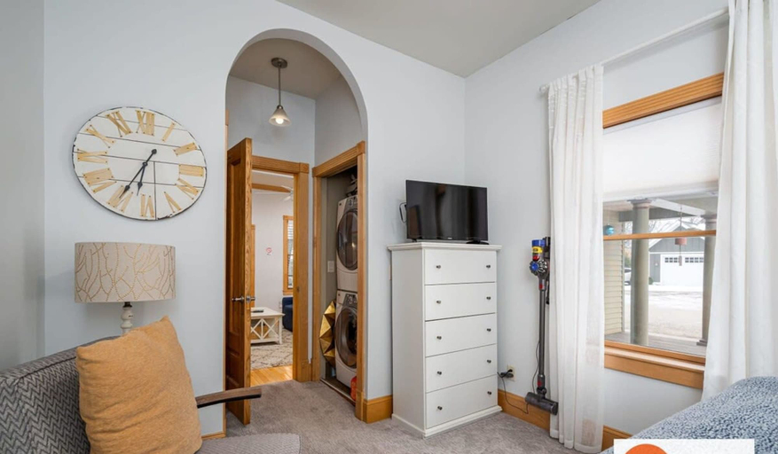 Bedroom 4, Lake Life Getaway - Condo Near Downtown, Allegan