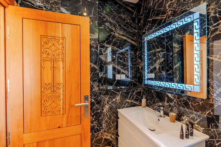 Bathroom 4, Riad Tammam, Essaouira