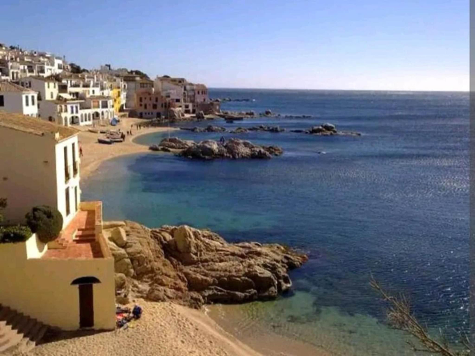 4, Apartment in Spain Near Sandy Beach, Girona