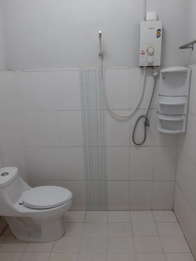 Bathroom 3, Forest, Muang Roi Et