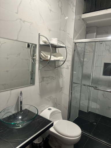 Bathroom 4, GRAN HOTEL, Yungay