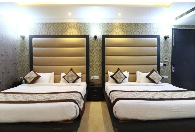 Bedroom 2, Hotel Green View, Agra