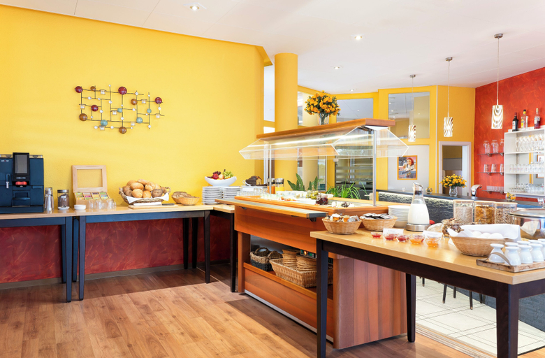 Food & Drinks 5, Ates Hotel Lampertheim by Aurum, Bergstraße