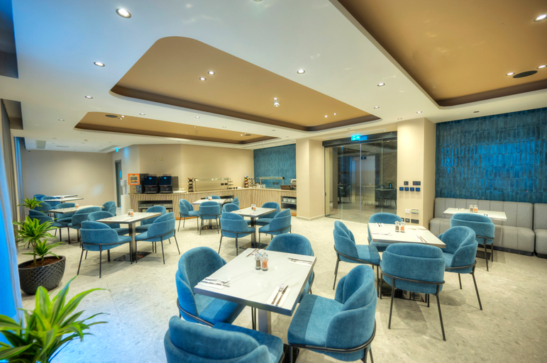 Food & Drinks 3, Aste Hotel, St Julian's
