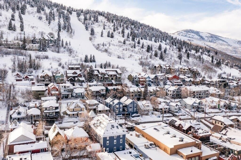 Aerial view, Blue Church Lodge G 2 Bedroom Condo, Summit