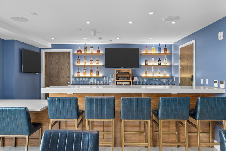 Food & Drinks 5, H2O Hermosa Beach Hotel, Los Angeles