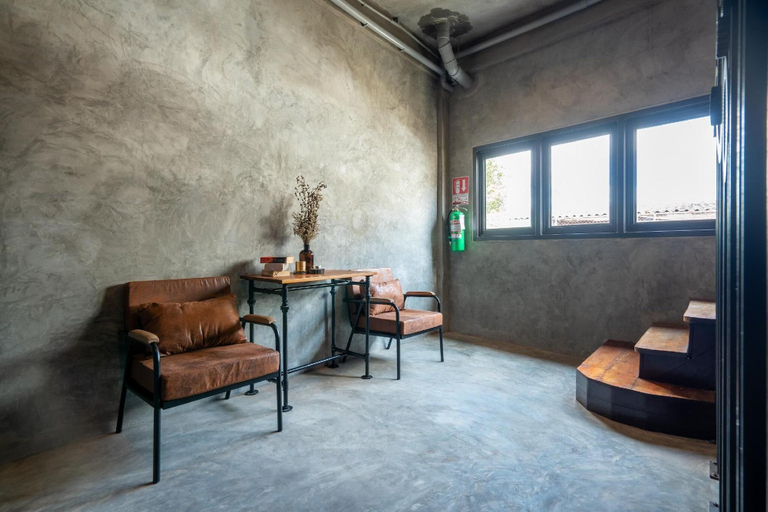 Public Area 4, House of Machine Boutique Hotel, Phra Nakhon