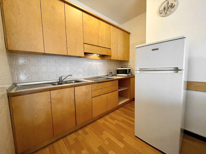 Others 5, Lovely Apartment For 5 People-swimming Pool-a/c by Beahost Rentals, Venezia