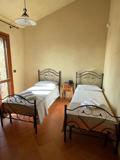 Bedroom 3, B&B Papanonno, Salerno