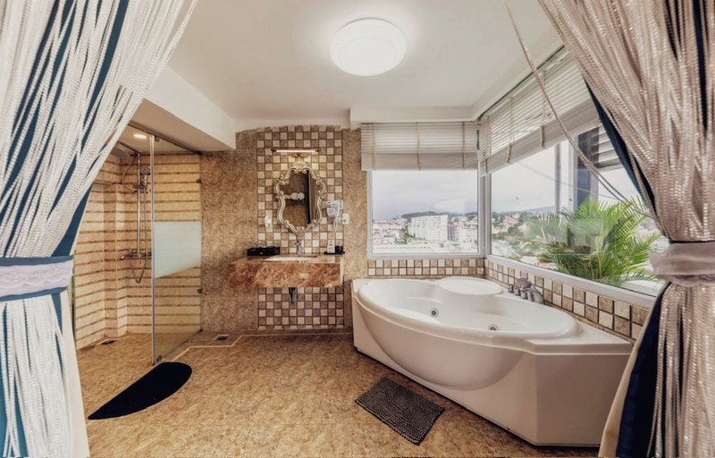 Bathroom 3, Khach san Empress Da Lat, Đà Lạt