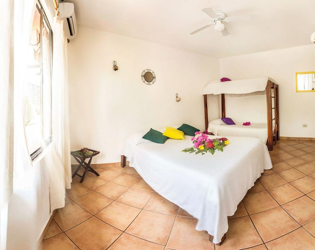 Bedroom 3, Hotel Laguna del Cocodrilo, Santa Cruz