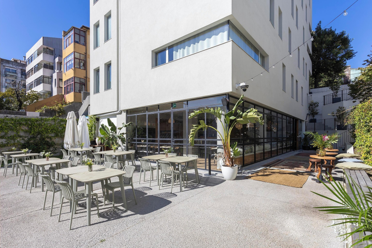 Exterior detail 5, Regras Apartments & Garden A3 by Benefit Collection, Porto