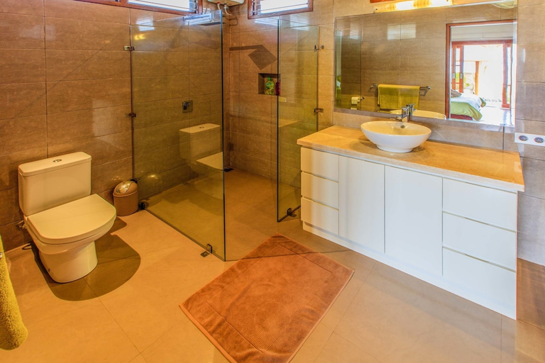 Bathroom 4, Villa Agung, Klungkung