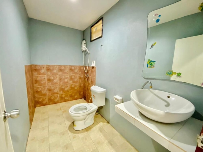 Bathroom 5, Relax Camp Resort Kaeng Krachan, Kaeng Krachan