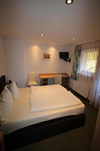 Bedroom 4, Gotznerhof - Self-Check-in, Innsbruck Land