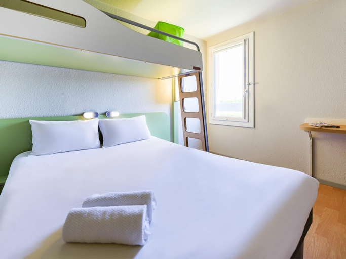 Bedroom 2, ibis budget Bollène, Vaucluse