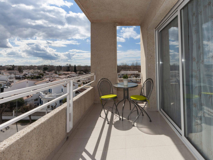 5, Apartment in Empuriabrava near Skydive Center, Girona
