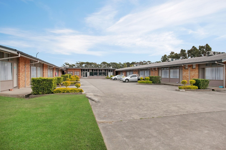 Exterior & Views, Gateshead Tavern Motel, Lake Macquarie - East