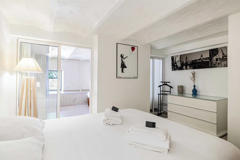 Room 4, Beautiful Air-conditioned Apt 2br/8p - Cannes, Alpes-Maritimes