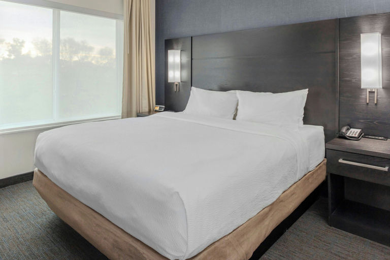 Bedroom 3, Residence Inn by Marriott Detroit Sterling Heights, Macomb
