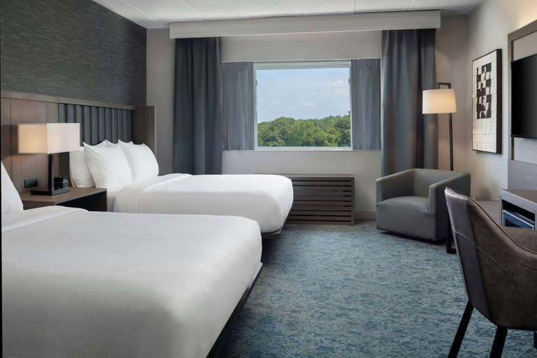 Bedroom 3, Renaissance Framingham Hotel & Conference Center, Middlesex
