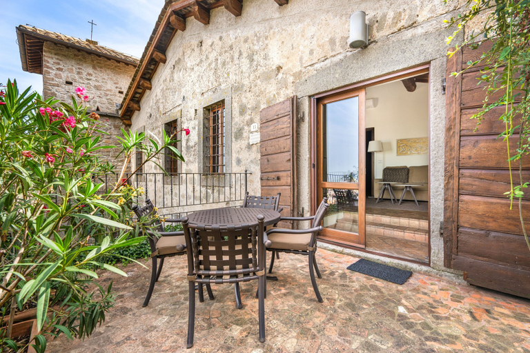 Exterior & Views 2, Palazzo Catalani Resort, Viterbo