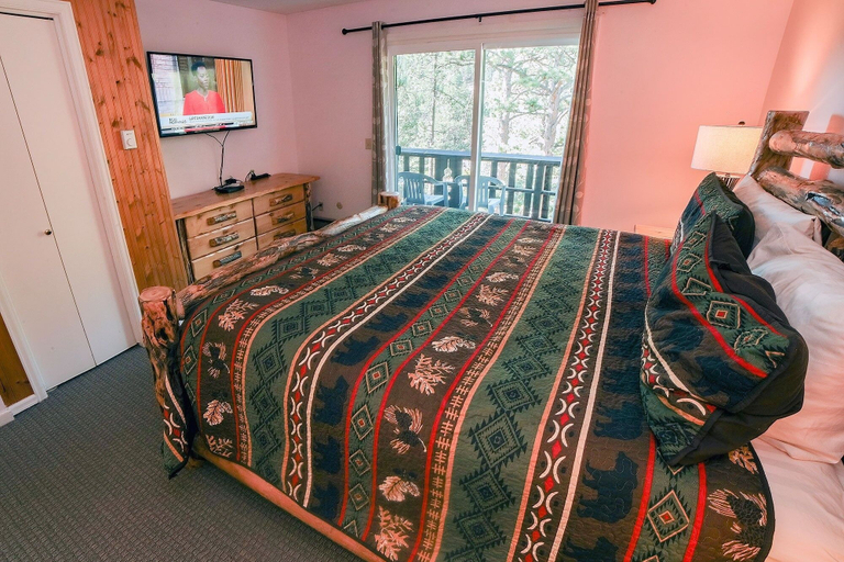 Bedroom 2, Fawn Valley Inn: 276 2 Bedroom Condo, Larimer