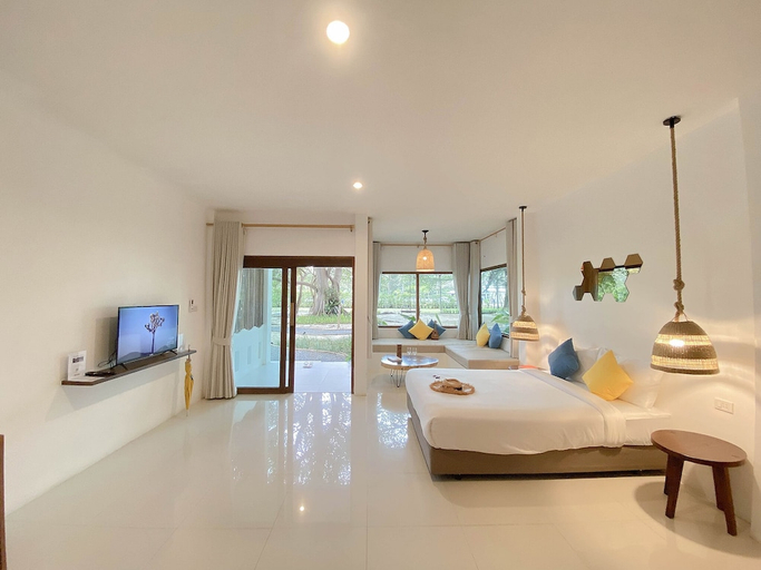 Bedroom 2, Issara Beach Resort Beachfront Zone, Sichon