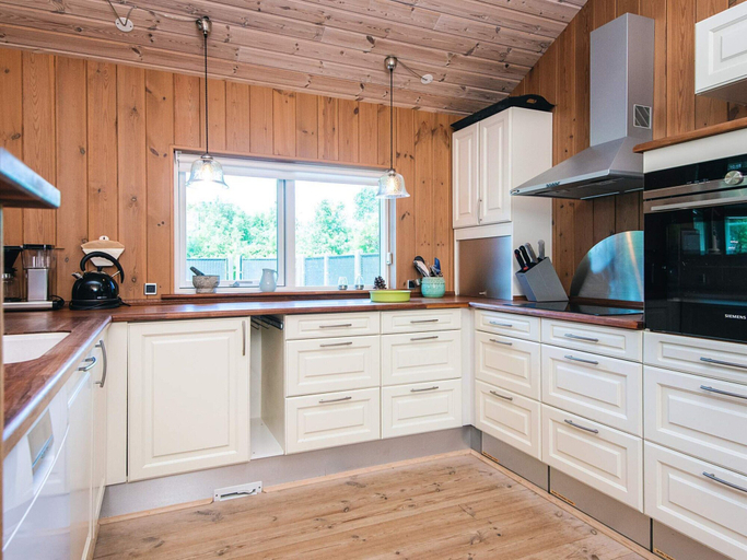 Others 4, Holiday Home in Glesborg, Norddjurs