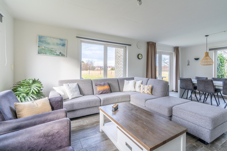 Living room 4, Charming Villa Near the sea and Forest, Texel