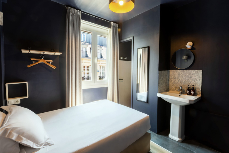 Bedroom 3, HOTEL MAAT ETOILE, Paris