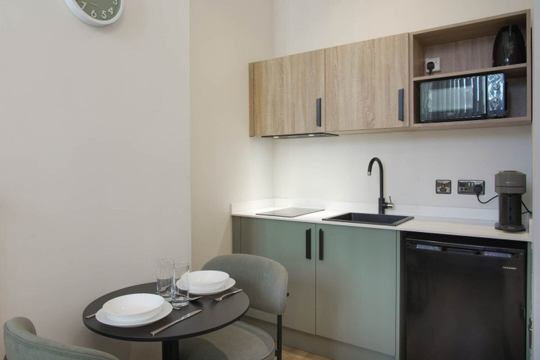 Exterior 3, Sixty Aparthotelstudio, Central Cardiff + Parking, Cardiff