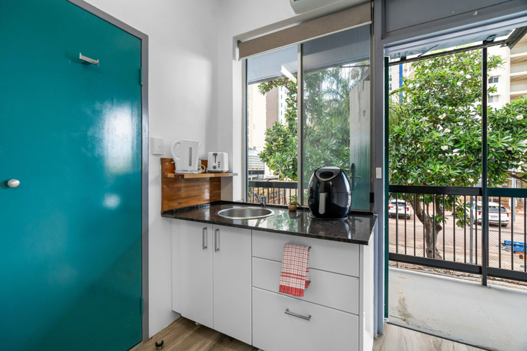 Room 3, Zen City Villas Suite Le Lune, Darwin